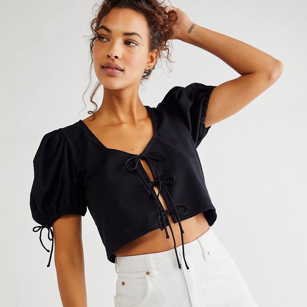 Free People, Black Kitty Tee